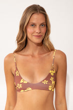 Charger l'image dans la galerie, Gallery: Wednesday In Hawaii By Rio De Sol Haut Top Pua-Coco-Lilikoi Hana