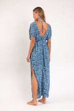 Charger l'image dans la galerie, Model Back: Rio De Sol Vêtement De Plage Chuva Long Dress Soleil
