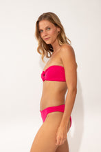 Charger l'image dans la galerie, Image 04: Wednesday In Hawaii By Rio De Sol Haut Top Guava Lani