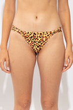 Charger l'image dans la galerie, Gallery: Rio De Sol Bas Bottom Yellow-Feline Mel
