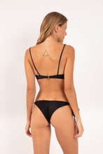Charger l'image dans la galerie, Model Back: Rio De Sol Haut Top Shimmer-Black Balconet-Tie