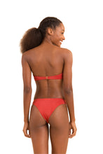 Charger l'image dans la galerie, Model Back: Rio De Sol Bas Bottom Malibu-Chili Essential