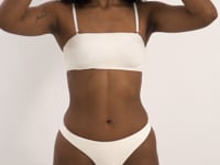 Charger et lire la vidéo dans la visionneuse de la Galerie, Video: Rio De Sol Bas Bottom Off-White Nice-Fio