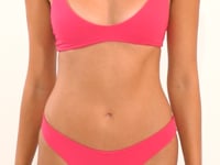 Charger et lire la vidéo dans la visionneuse de la Galerie, Video: Wednesday In Hawaii By Rio De Sol Haut Top Guava Hana