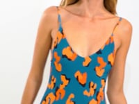 Charger et lire la vidéo dans la visionneuse de la Galerie, Video: Rio De Sol Une Pièce Luma Hype