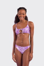 Charger l'image dans la galerie, Model Front: Rio De Sol Bas Bottom Trail-Purple Essential-Comfy