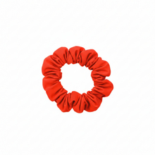Charger l'image dans la galerie, Product Front: Rio De Sol Chouchou Rouge Scrunchie