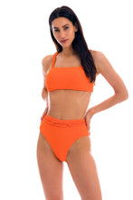 Charger l'image dans la galerie, Model Front: Rio De Sol Ensemble Set St-Tpz-Tangerina Reto Hotpant-High