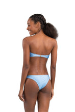 Charger l'image dans la galerie, Model Back: Rio De Sol Haut Top Shimmer-Baltic-Sea Bandeau-Joy
