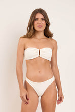 Charger l'image dans la galerie, Model Front: Rio De Sol Ensemble Set Sand-Chantilly Sara Essential-Comfy
