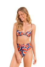 Charger l'image dans la galerie, Image 04: Rio De Sol Ensemble Set Leaves Bandeau-Joy Hotpants

