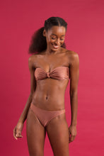 Charger l'image dans la galerie, Image 12: Rio De Sol Haut Top Shimmer-Copper Bandeau-Joy
