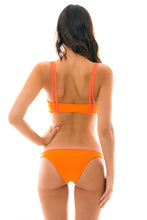 Charger l'image dans la galerie, Model Back: Rio De Sol Bas Bottom Duo Orange
