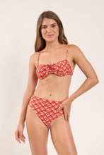 Charger l'image dans la galerie, Model Front: Rio De Sol Haut Top Floral-Scales Balconet-Tie
