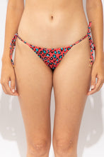 Charger l'image dans la galerie, Gallery: Rio De Sol Bas Bottom Coral-Feline Cheeky-Tie
