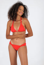 Charger l'image dans la galerie, Model Front: Rio De Sol Bas Bottom Rouge Mel
