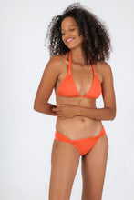 Charger l'image dans la galerie, Model Front: Rio De Sol Ensemble Set Light-Peach Mel
