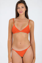 Charger l'image dans la galerie, Gallery: Rio De Sol Ensemble Set Paprica Tri-Fixo California
