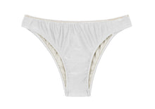 Charger l'image dans la galerie, Product Front: Rio De Sol Bas Bottom Shimmer-White Essential

