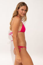 Charger l'image dans la galerie, Image 04: Wednesday In Hawaii By Rio De Sol Haut Top Guava Kauai
