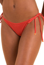 Charger l'image dans la galerie, Gallery: Rio De Sol Bas Bottom Malibu-Chili Cheeky-Tie
