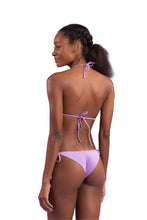 Charger l'image dans la galerie, Model Back: Rio De Sol Bas Bottom Orchid Cheeky-Tie

