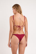 Charger l'image dans la galerie, Model Back: Rio De Sol Bas Bottom Touch-Carmim Selena
