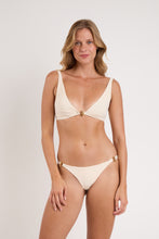 Charger l'image dans la galerie, Model Front: Rio De Sol Haut Top Malibu-Natural Agnes
