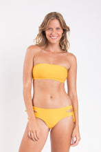 Charger l'image dans la galerie, Model Front: Rio De Sol Haut Top Solar Bandeau-Reto
