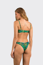 Charger l'image dans la galerie, Model Back: Rio De Sol Ensemble Set Wilds Bandeau-Reto Highleg
