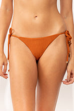 Charger l'image dans la galerie, Gallery: Rio De Sol Bas Bottom Ferrugo Cheeky-Tie
