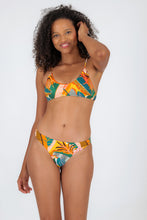 Charger l'image dans la galerie, Model Front: Rio De Sol Ensemble Set El-Arco Bralette Essential-Comfy
