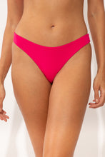 Charger l'image dans la galerie, Gallery: Wednesday In Hawaii By Rio De Sol Bas Bottom Guava Sunset
