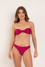 Charger l'image dans la galerie, Model Front: Rio De Sol Ensemble Set Shimmer-Desejo Bandeau-Joy Essential
