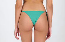 Charger l&#39;image dans la galerie, Model Back: Rio De Sol Bas Bottom Opal Ibiza
