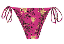 Charger l&#39;image dans la galerie, Product Front: Rio De Sol Bas Bottom Roar-Pink Ibiza-Comfy
