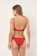 Charger l&#39;image dans la galerie, Model Back: Rio De Sol Bas Bottom Shimmer-Liquor Essential-Comfy
