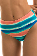 Charger l&#39;image dans la galerie, Gallery: Rio De Sol Bas Bottom Upbeat Reto Hotpant
