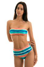 Charger l&#39;image dans la galerie, Model Front: Rio De Sol Bas Bottom Upbeat Reto Hotpant
