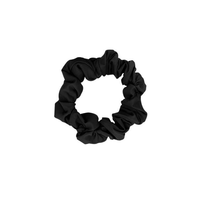Product Front: Rio De Sol Chouchou Icon-Nero Scrunchie