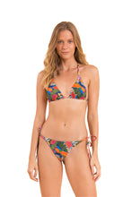 Charger l&#39;image dans la galerie, Model Front: Rio De Sol Haut Top Jungle Tri-Inv
