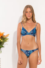 Charger l&#39;image dans la galerie, Model Front: Rio De Sol Haut Top Reef Tri-Cos
