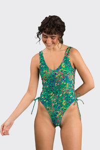 Model Front: Rio De Sol Une Pièce Wilds Zoe