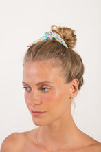 Charger l&#39;image dans la galerie, Tiny-Garden Scrunchie
